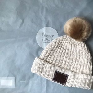 NEW Love Your Melon White Pom Beanie (Natural Pom)